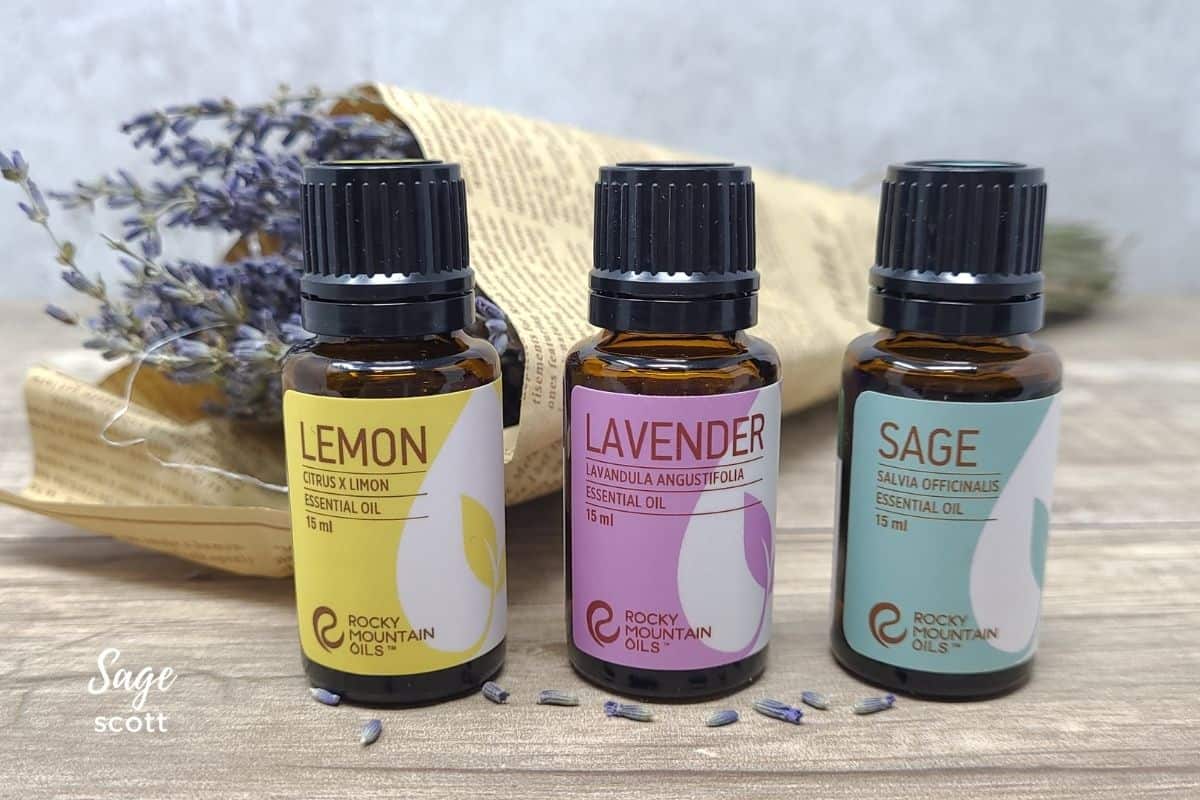 A trio of the best essential oils for travel