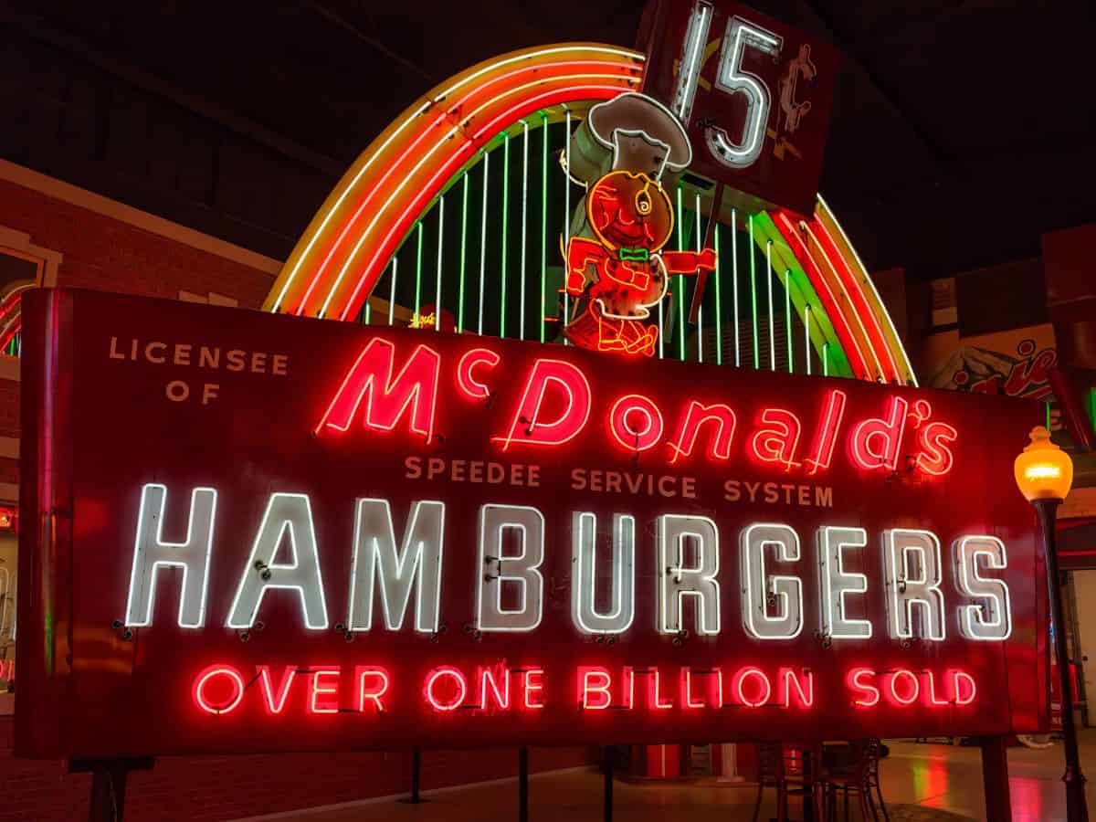 Single-Arch 1963 McDonald’s Sign at the American Sign Museum