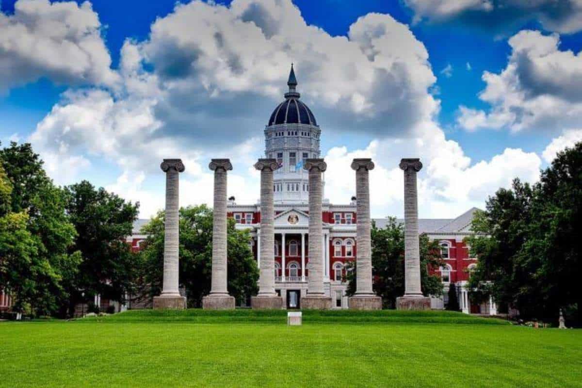 Columbia MO is one of the best college towns in the Midwest