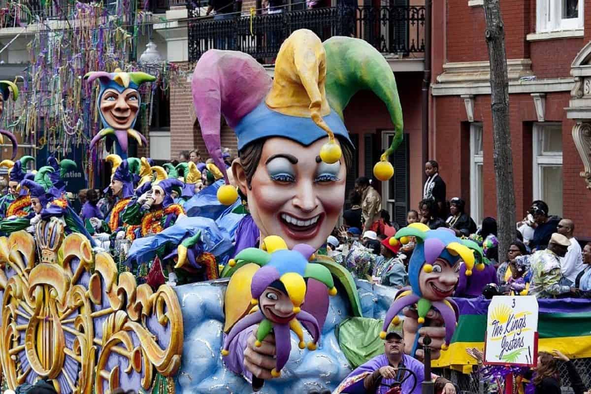 The Fascinating History Behind These Mardi Gras Traditions