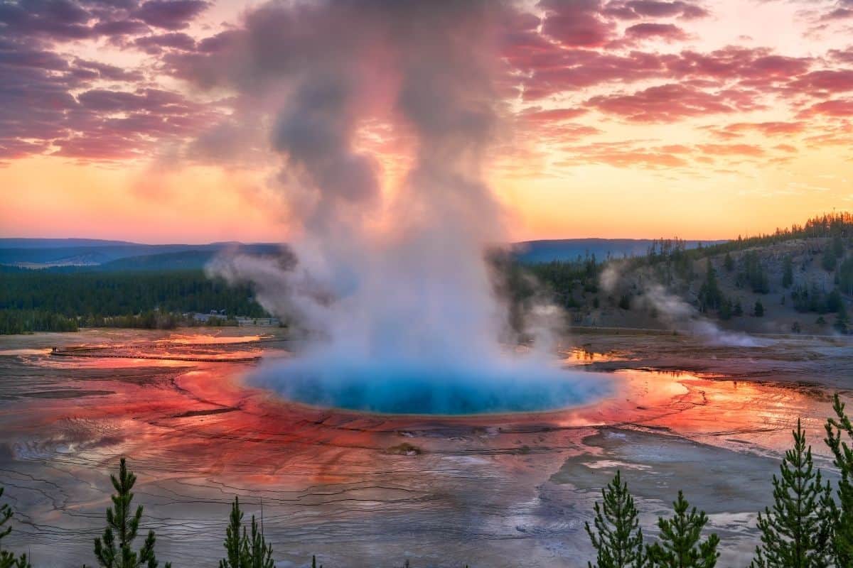 Get more info to plan your Yellowstone National Park Vacation