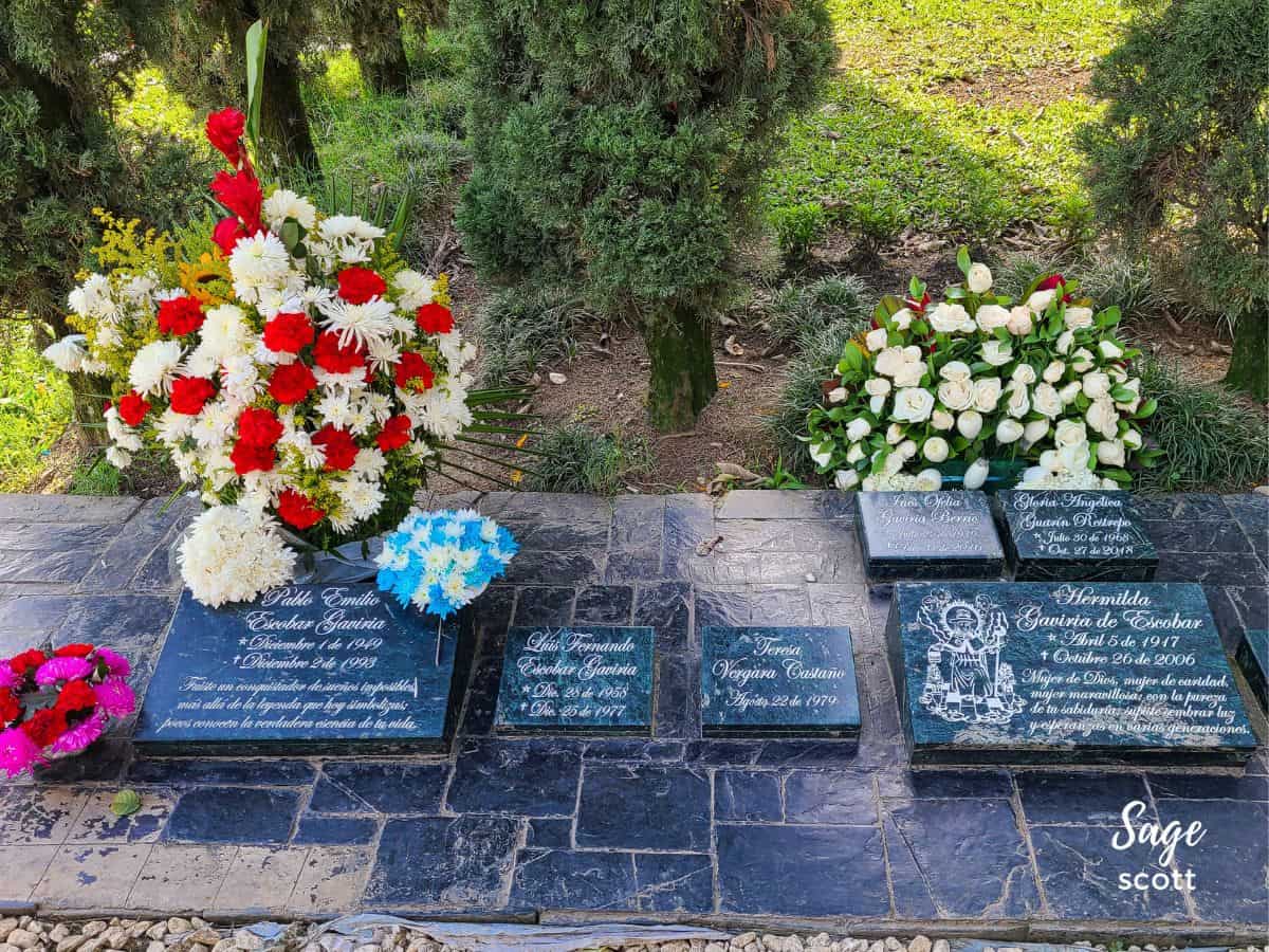 Pablo Escobar Grave
